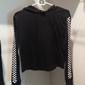 Black checkered crop, long sleeve shirt
